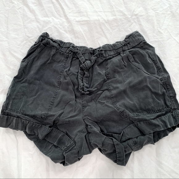 Aerie Shorts - Picture 1 of 4